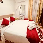Henry Hotel